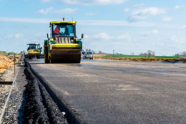 Cost of Asphalt Overlay Installation in Manchester