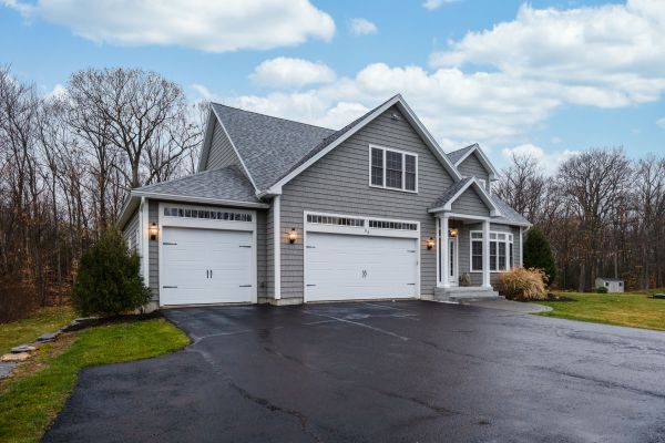 Cost of Driveway Asphalting in Manchester