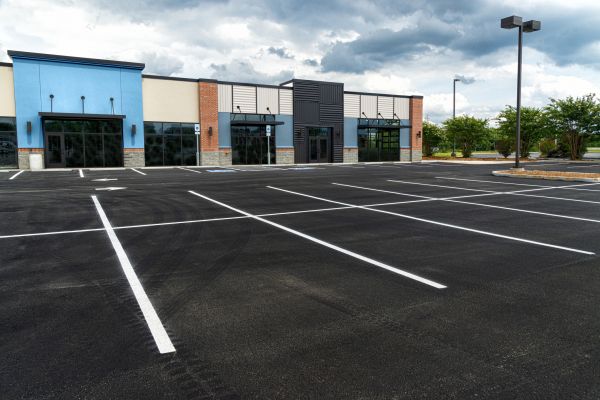 Cost of Parking Lot Blacktopping in Manchester